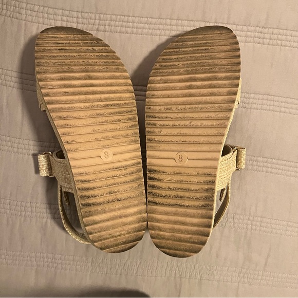 a new day Tan Women's Tanner Sandals Beach Vacation - Picture 4 of 6